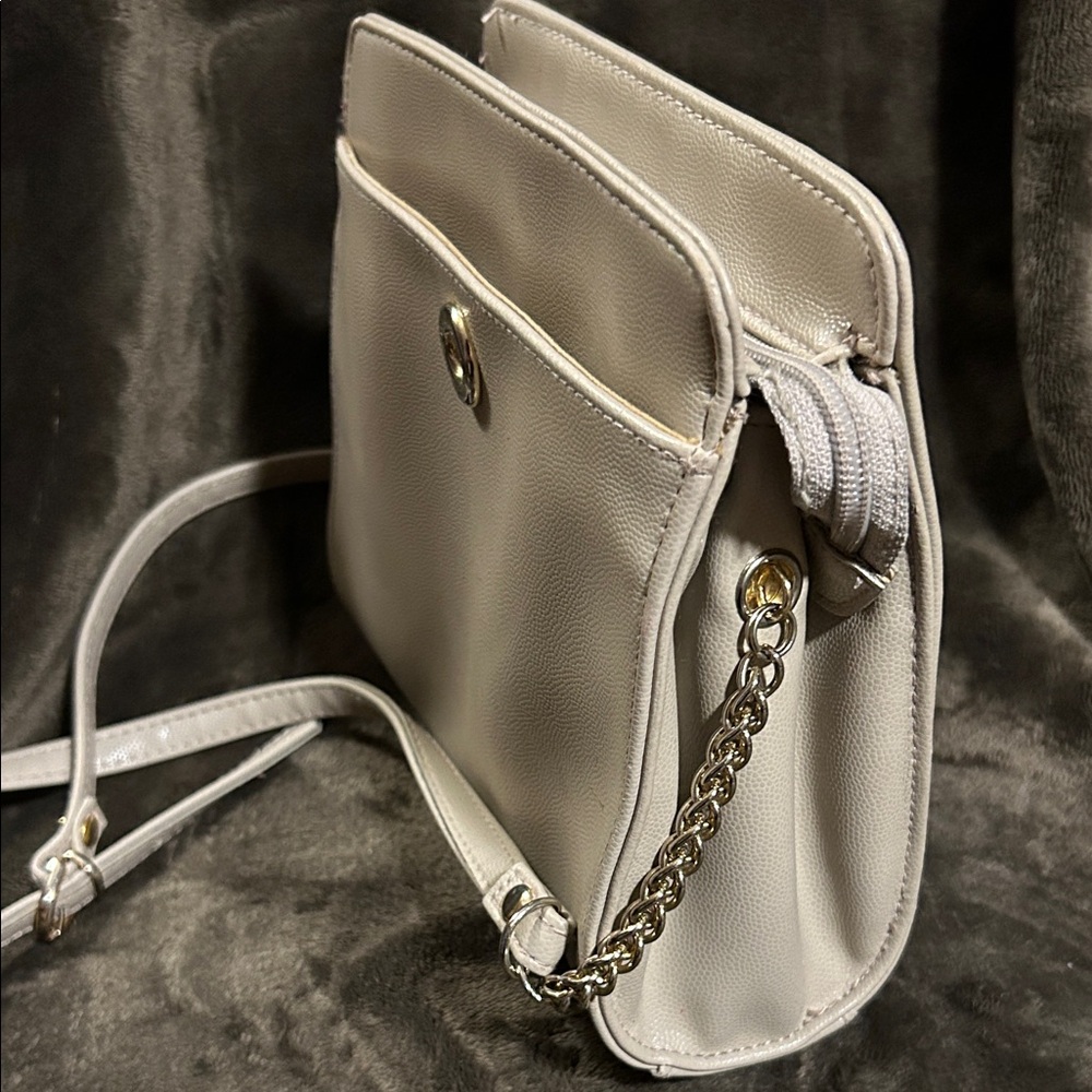 Liz Claiborne Cream Crossbody Bag